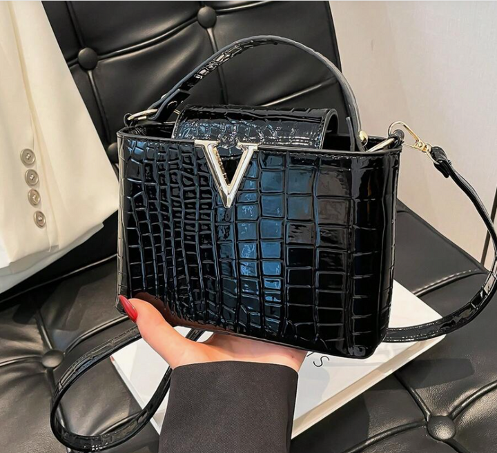 Crocodile Embossed High-Quality Stone Texture Tote Bag