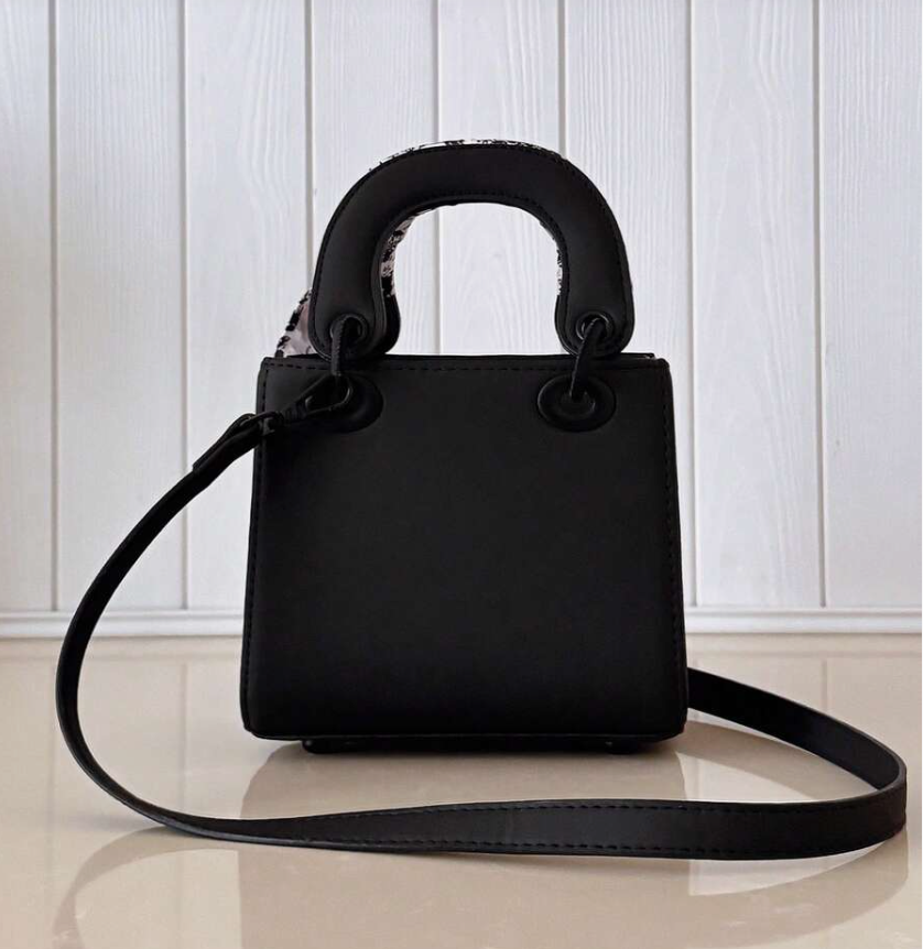 Low tea Small And Niche High-End Daifei Handbag